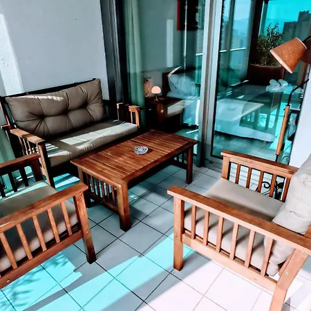 Apartment Skyline 5 De 2 *